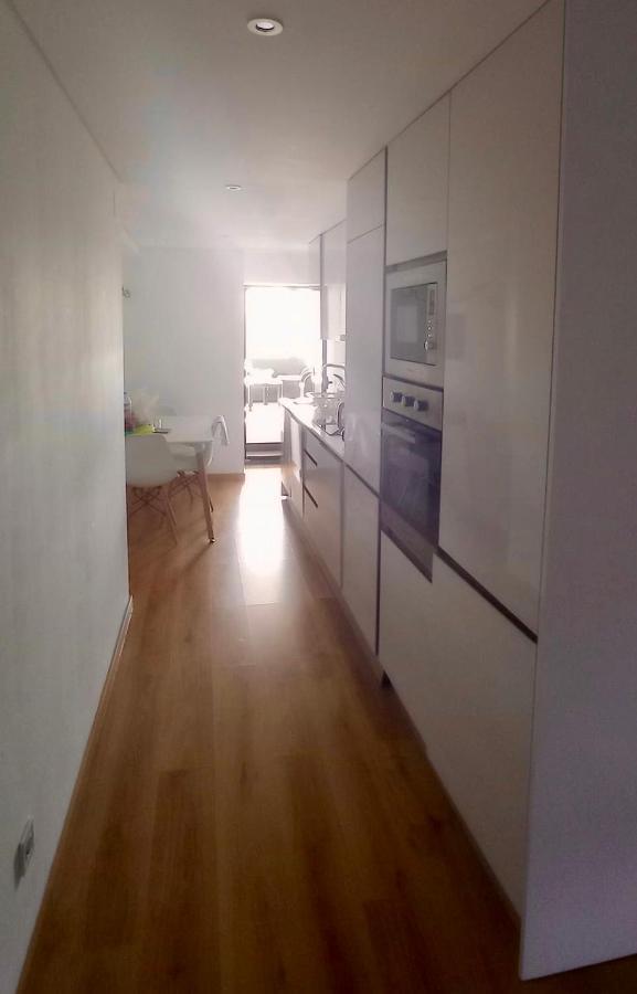 Bedrooms In Modern Guest House Almada Exterior photo